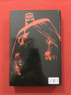 HQ - Batman - O Cavaleiro Das Trevas - Ed Definitiva - Semin - comprar online