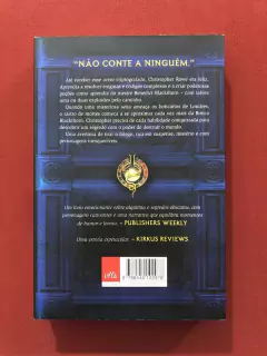 Livro - O Enigma De Blackthorn - Kevin Sands - Seminovo - comprar online