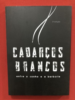 Livro - Cadarços Brancos - David Vega - Giostri - Seminovo