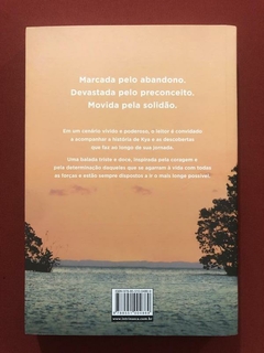 Livro - Um Lugar Bem Longe Daqui - Delia Owens - Intrínseca - Seminovo - comprar online