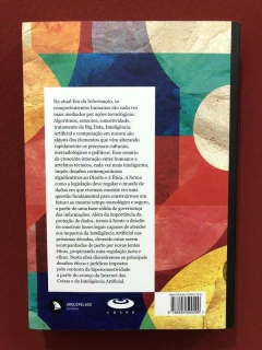 Livro - Entre Dados E Robôs - Eduardo Magrani - Seminovo - comprar online