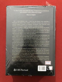 Livro - A Bola De Neve - Warren Buffett E O Negócio Da Vida - Novo - comprar online