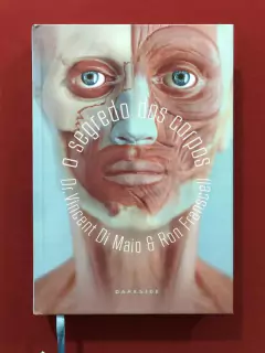 Livro - O Segredo Dos Corpos - Darkside - Capa Dura - Semin.