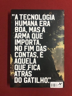 Livro - As Brigadas Fantasma - John Scalzi - Seminovo - comprar online