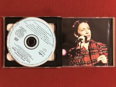 CD Duplo - Annie Lennox - Medusa - Nacional - 1995 - Sebo Mosaico - Livros, DVD's, CD's, LP's, Gibis e HQ's