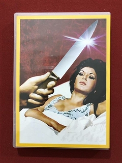 DVD - Giallo - 4 Clássicos - 2 Discos - Versátil - Seminovo - Sebo Mosaico - Livros, DVD's, CD's, LP's, Gibis e HQ's