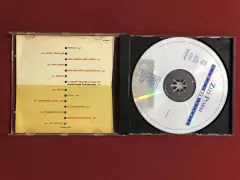 CD - Zizi Possi - Minha História 14 Sucessos - Nacional na internet