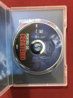 DVD - Portão Do Cemitério - Direção: Roy Knyrim - Seminovo na internet