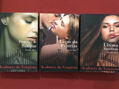 Livro - Academia De Vampiros - 6 Volumes - Richelle Mead - Sebo Mosaico - Livros, DVD's, CD's, LP's, Gibis e HQ's