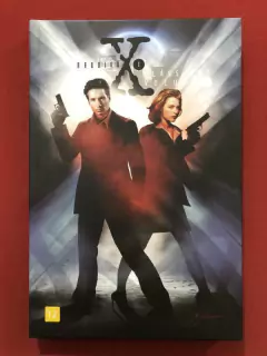 HQ - Arquivo X - Clássicos - Volume 1 - Capa Dura - Seminovo