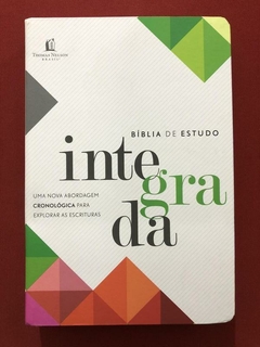 Livro - Bíblia De Estudo Integrada - Abordagem Cronológica - Seminovo