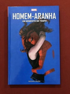 HQ - Homem-Aranha - Um Momento No Tempo - Capa Dura - Semin.