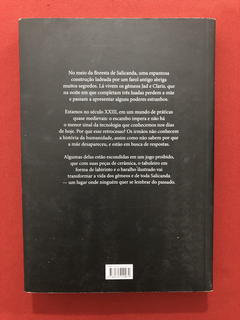Livro - Os Gêmeos - Crônicas De Salicanda - Seminovo - comprar online