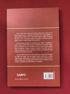 Livro - Pais Que Educam Filhos Que Educam Pais - Seminovo - comprar online