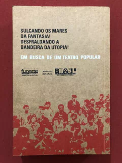 Livro - Em Busca De Um Teatro Popular - César Vieira - Seminovo - comprar online