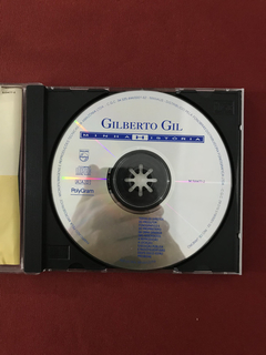 CD - Gilberto Gil - Minha História - 14 Sucessos - Nacional na internet