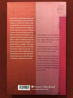 Livro - 10 Minutos E 38 Segundos Neste Mundo Estranho - Elif Shafak - Seminovo - comprar online