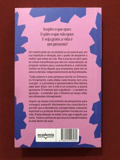 Livro - A Vida É Um Presente - Rita Batista - Ed. Academia - Seminovo - comprar online