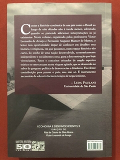 Livro - A Economia Brasileira: De Getúlio A Dilma - Hucitec - Seminovo - comprar online