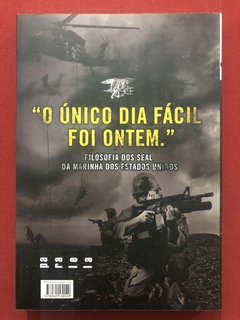 Livro - Não Há Dia Fácil - Mark Owen - Kevin Maurer - Editora Paralela - comprar online