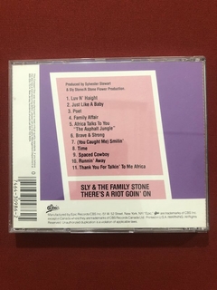 CD - Sly & The Family Stone - There's A Riot Goin' On - comprar online