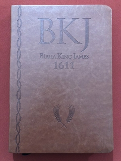 Livro - Bíblia King James - Editora Bvbooks - Seminovo