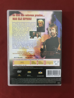 DVD - Chuck Norris Invasão U.S.A - Dir: Josep Zito - comprar online