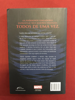 Livro - Vingadores: Todos Querem Dominar O Mundo - Seminovo - comprar online
