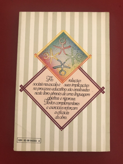 Livro - Introdução À Sociologia Da Educação - Pérsio Santos - comprar online