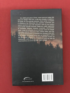 Livro - Auroras Orientais - Gianna Carvalheira - Novo Século - comprar online