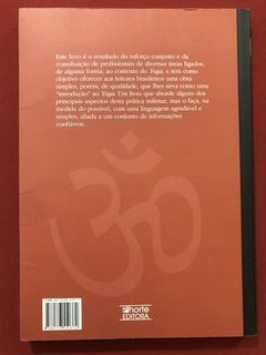 Livro - Estudos Sobre O Yoga - Marcos Rojo Rodrigues - Editora Phorte - Seminovo - comprar online