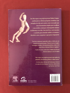 Livro - Não Tropece Nas Próprias Pernas! - Robert K. Cooper - comprar online