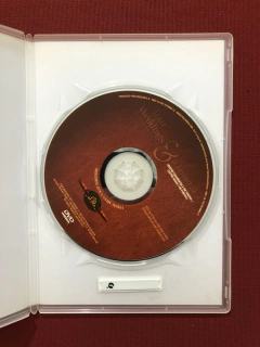 DVD - Quatro Casamentos E Um Funeral - Dir: Mike Newell na internet