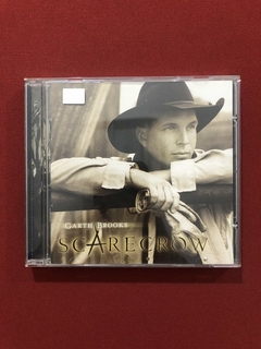 CD - Garth Brooks - Scarecrow - 2001 - Nacional - Seminovo