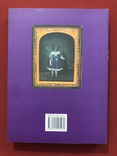 Livro - O Álbum De Oscar Wilde - Merlin Holland - Editora Civilização Brasileira - comprar online