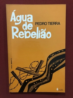 Livro - Água De Rebelião - Pedro Tierra - Editora Vozes