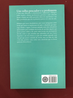 Livro - O Velho Pescador E A Professora - Seminovo - comprar online