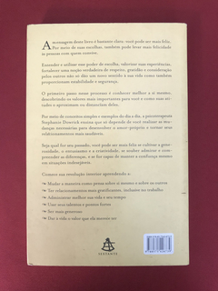 Livro - Escolha Ser Feliz - Stephanie Dowrick - Ed. Sextante - comprar online