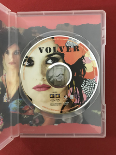 DVD - Volver - Dir: Pedro Almodóvar - Seminovo na internet