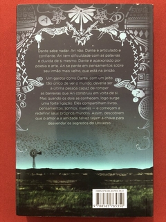 Livro - Aristóteles E Dante Descobrem Os Segredos Do Universo - Benjamin Alire - Seminovo - comprar online