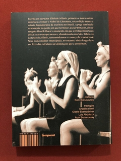 Livro - O Que Aconteceu Após Nora Deixar A Casa De Bonecas - Elfriede Jelinek - Seminovo - comprar online