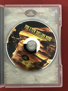 DVD - Por Uns Dólares A Mais - Clint Eastwood - Seminovo na internet