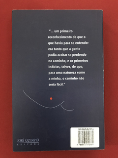 Livro - Uma Mulher Inacabada - Lilian Hellman - Seminovo - comprar online