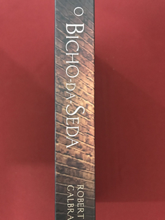 Livro - O Bicho-da-seda - Robert G. - Capa Dura - Seminovo na internet