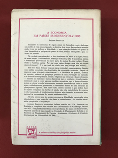 Livro - A Evolução Do Capitalismo - Maurice Dobb - Ed. Zahar - comprar online
