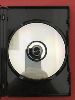 DVD - Quase Uma Mulher/ Uma Escola Muito Louca na internet
