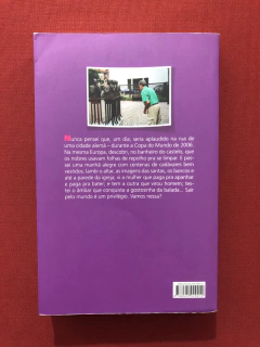 Livro - Me Leva Mundão - Maurício Kubrusly - Seminovo - comprar online