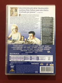 DVD - Um Convidado Bem Trapalhão - Peter Sellers - Seminovo - comprar online