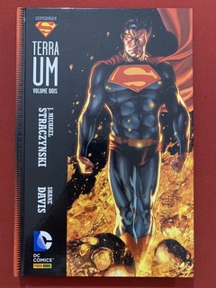 HQ - Superman: Terra Um - Volume Dois - Capa Dura - Dc Comics - Seminovo