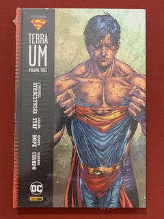 HQ - Superman: Terra Um - Volume Três - Dc Comics - Capa Dura - Novo